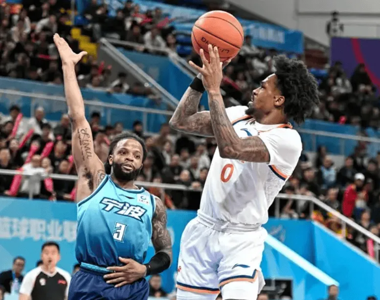 CBA常规赛：上海119-97战胜宁波，古德温32分、杰克逊36分